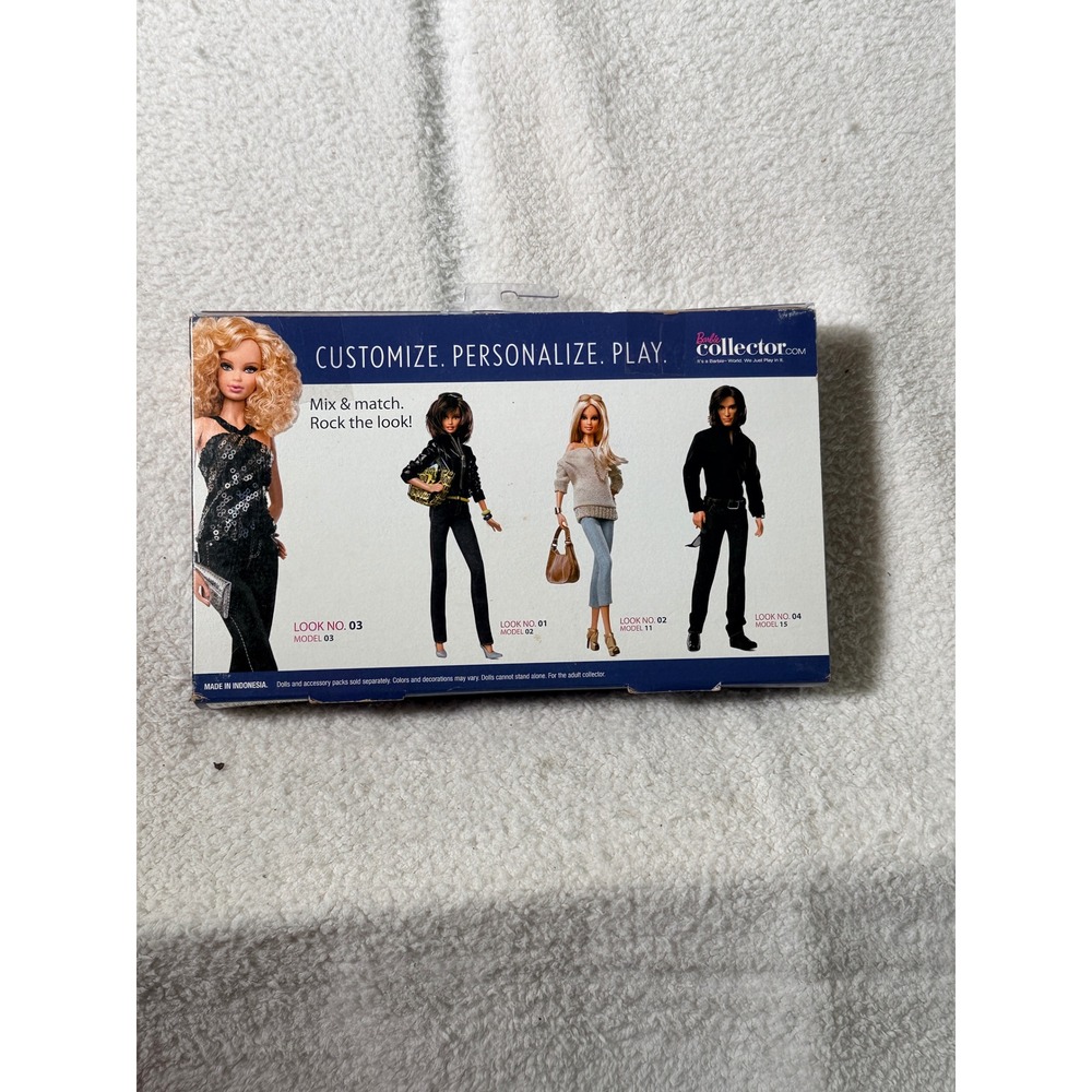 Barbie Basics Look No. 03 Collection 002 Accessory Pack Black Label - Picture 2 of 8